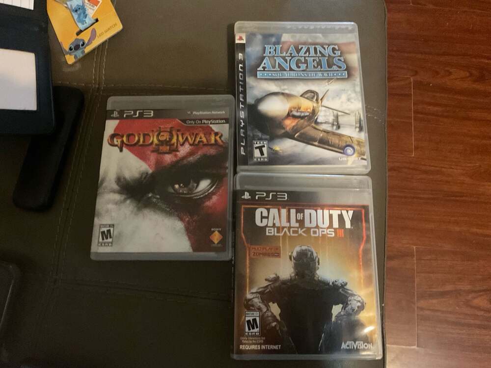 Lot of 3 PS3 Games: God of War III, Call of Duty: Black Ops III